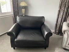 Black Leather Next Cuddle Seat