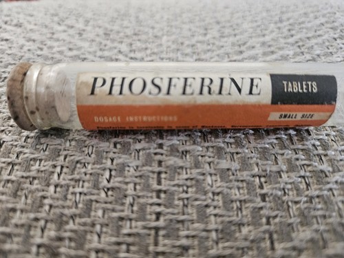 Vintage small medicine - small, medicine/pill