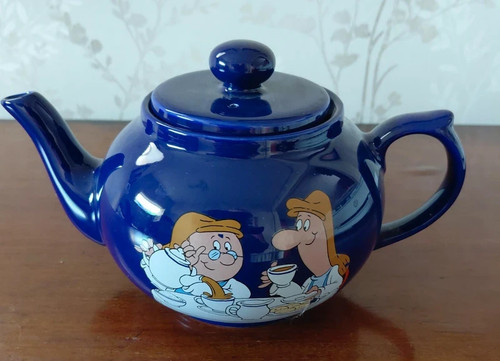 Tetley tea folk teapot