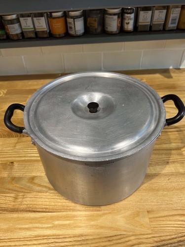Vintage aga saucepan 12pts - saucepan,