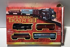 Classic Children’s Battery Operated Rail Train Set 17 PCS Light And Sound 
