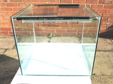 Large clear glass square fish aquarium tank 18 x18x15 inches with sliders lids
