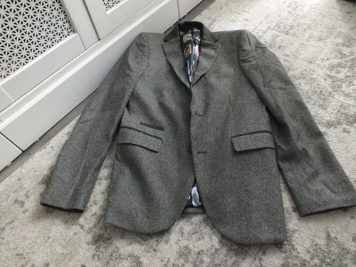 Men next country - men's,