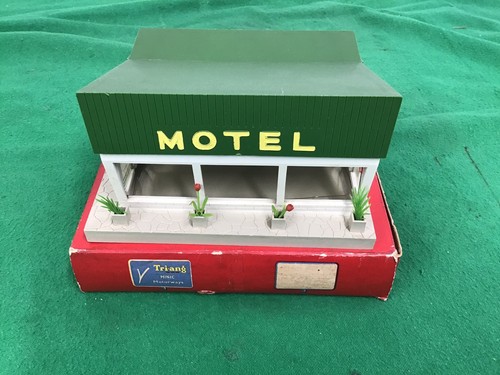Triang minic motorways boxed - minic,