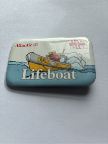 Rnli lifeboat pin - rnli, badge