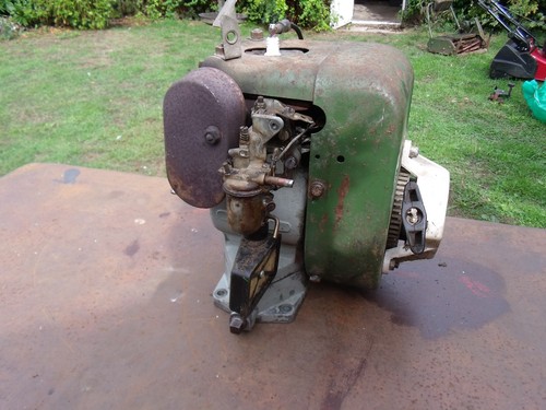 Atco cylinder lawnmower - lawnmower, cast