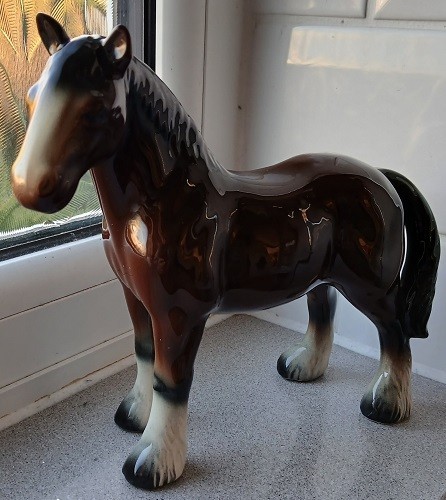 Brown cart shire horse - brown,