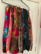 10 x Moira c magnetic scarves various colours