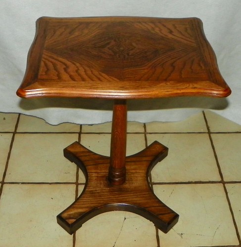 Oak book match veneer end - match,
