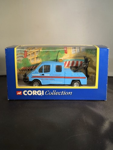 Corgi ford transit - corgi~ford,