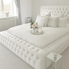 Windsor Bed Plush Velvet