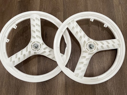 New pair bicycle white 20 - new!!,