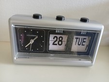 HOMETIME ALARM CLOCK FLIP