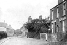 Wpl-37 Greyhound Inn, Town