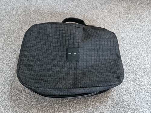 Ted baker mens - large, travel