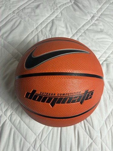 Basketball nike dominate