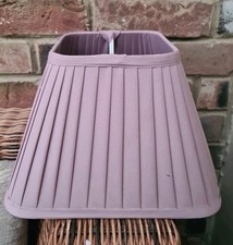 Aubergine pink pleated lamp - aubergine,