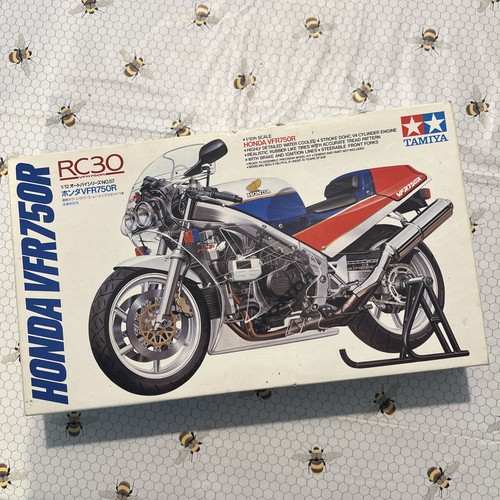 Tamiya 14057 honda vfr750r - 14057,