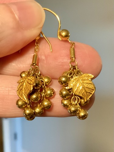 22k gold earrings - gold,
