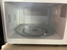 Dunelm Retro Cream microwave