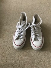 Ladies white converse baseball boots with platform style sole size 2.5/35