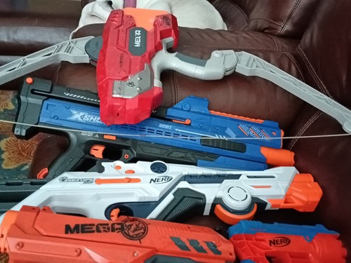 Nerf guns job lot - guns,