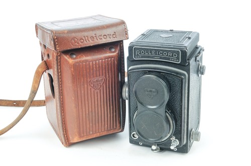 Rolleicord medium format - medium,