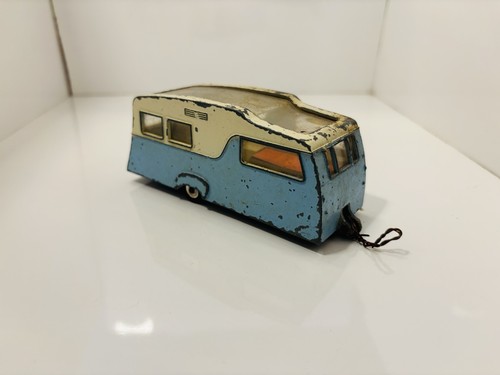 Dinky toys 117 four - four, berth