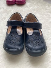 startrite navy girls shoes excellent used condition