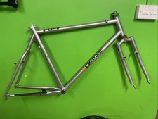1996 ORANGE C16R FRAME+FORKS