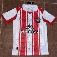 Southampton 25/26 Signed Home