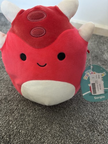 Squishmallows sergio red white - squishmallows,