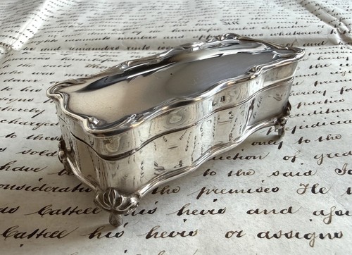 Antique silver ring trinket - ring,