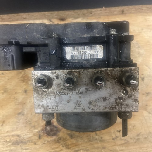 Vauxhall corsa d aq abs - *06-14*vauxhall,