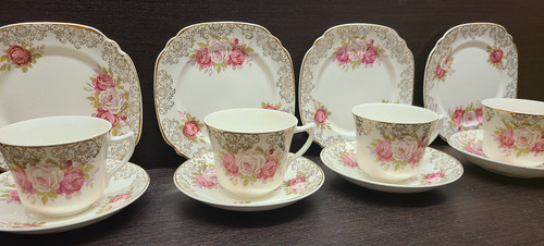 Antique tea coffee cups - 4x,