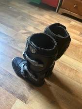 wulf dirtbike boots is colour is grey and black  new  wulf motorcycle boots boot