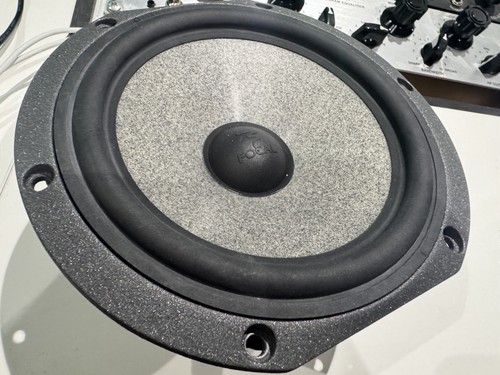 Focal 6w4370b woofer to - 1, x