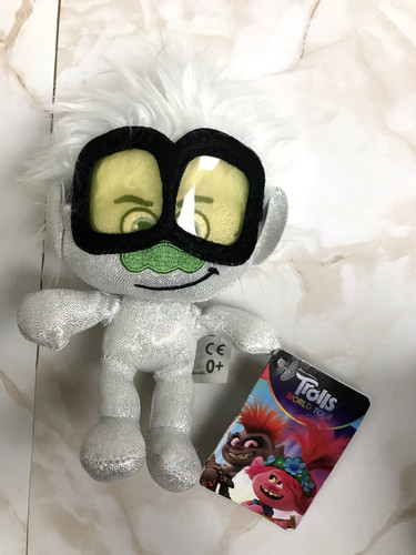 Bnwt dreamworks trolls world - bnwt,