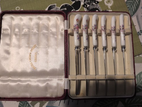 Royal crown derby posies - derby, set
