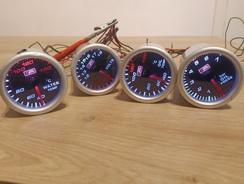 Auto gauge smoked - smoked, face