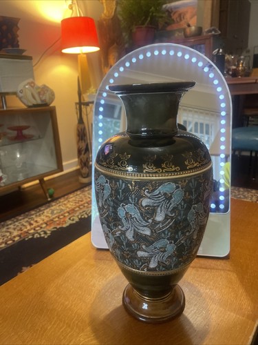 Royal doulton lambeth vase - doulton,