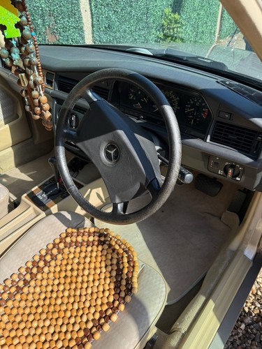Mercedes 190e steering - , wheel