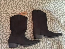 Wrangler Black Cowboy Boots