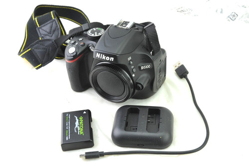 Nikon d5100 2mp dslr camera - nikon,