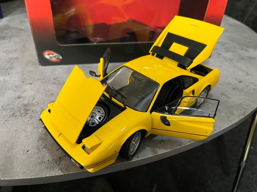 Vintage kyosho ferrari - 1:18,