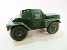 DINKY 673 'ARMY DAIMLER SCOUT CAR' VINTAGE. ORIGINAL. WITH DRIVER.