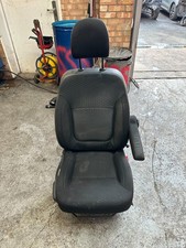 VAUXHALL VIVARO SPORTIVE