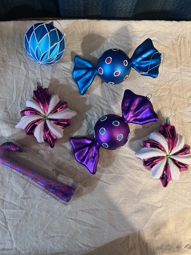 Lots christmas ornaments - lots,
