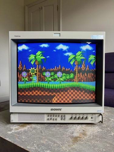 Sony trinitron pvm 20l2md - trinitron, pvm-20l2md