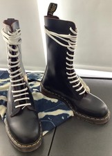 "Made in England" RARE Doc Marten 14 hole boots